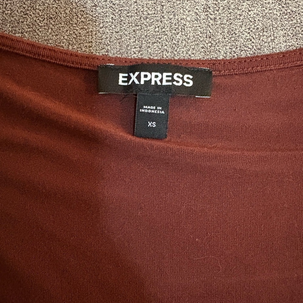 Express top - Picture 2 of 3